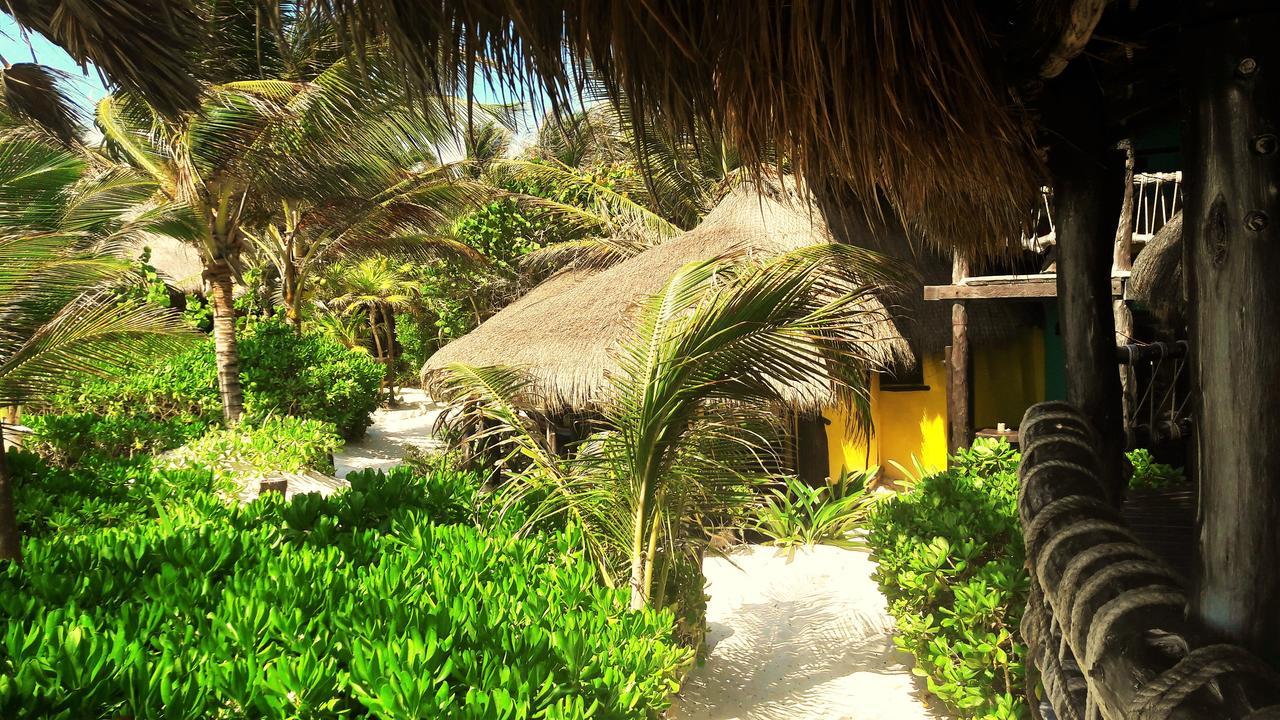 Cabanas La Luna Hotel Tulum Exterior foto