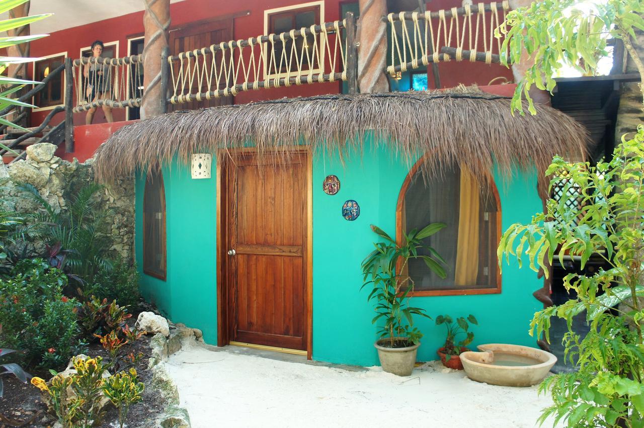 Cabanas La Luna Hotel Tulum Exterior foto